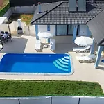 Villa Doga *